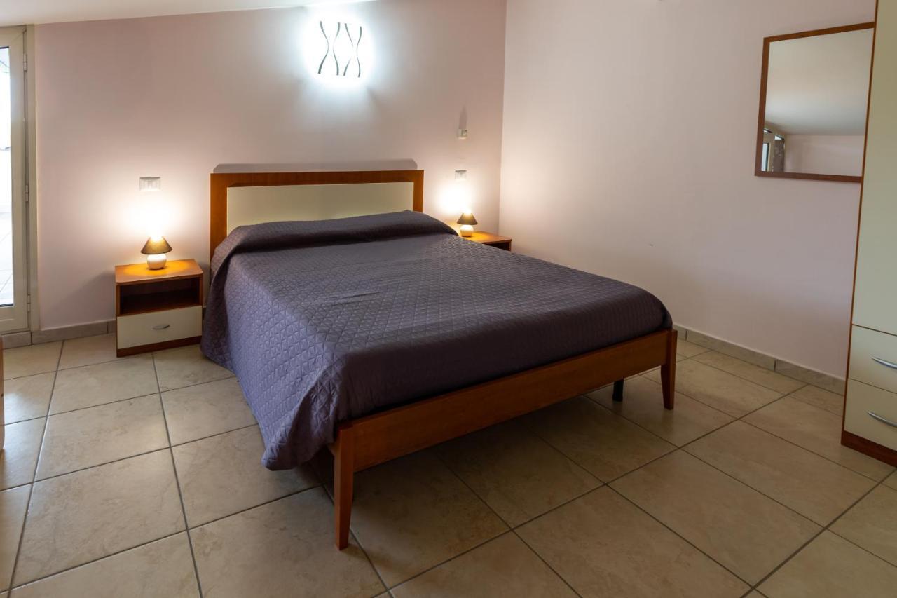 Il Contado B&B Castel Sant'Elia Екстер'єр фото