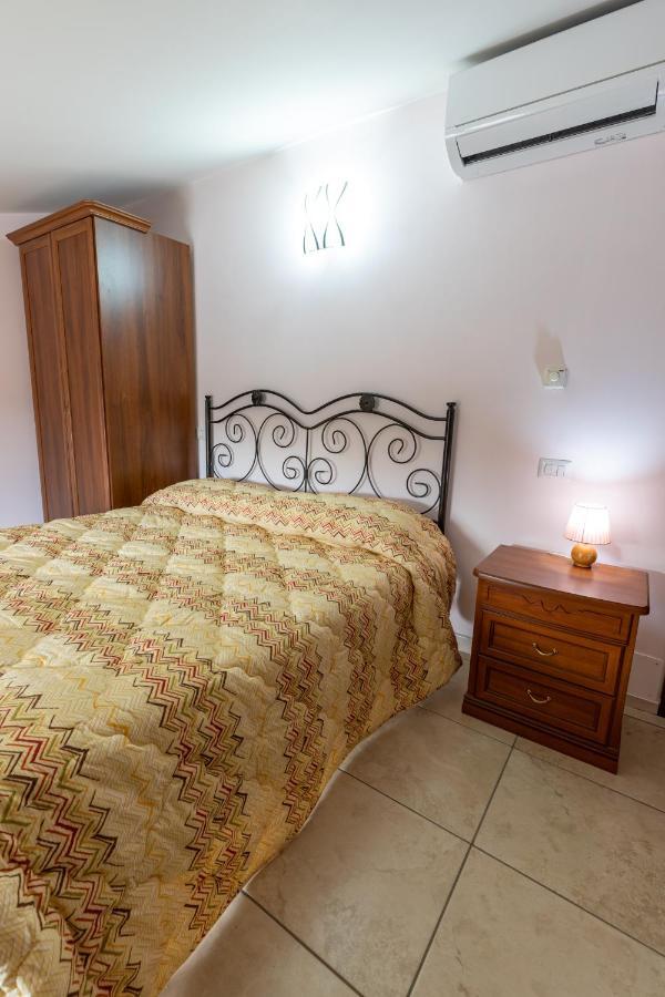 Il Contado B&B Castel Sant'Elia Екстер'єр фото